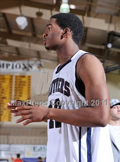 Thumbnail 1 in Dwyer vs. Winter Park (City of Palms Classic) photogallery.