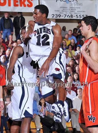 Thumbnail 2 in Dwyer vs. Winter Park (City of Palms Classic) photogallery.