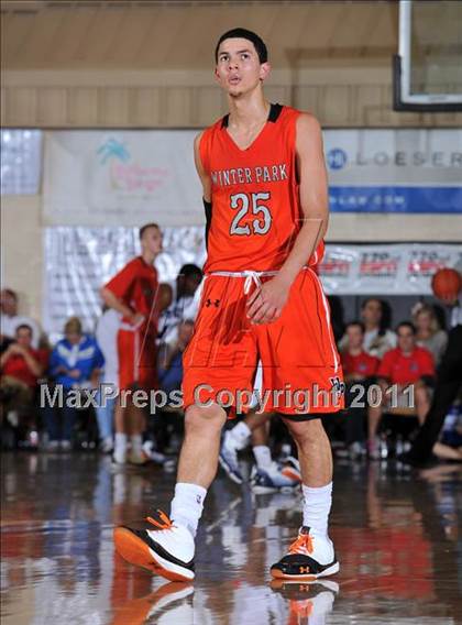 Thumbnail 3 in Dwyer vs. Winter Park (City of Palms Classic) photogallery.
