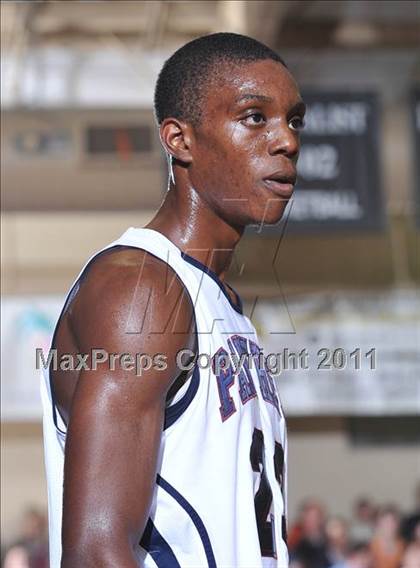 Thumbnail 1 in Dwyer vs. Winter Park (City of Palms Classic) photogallery.