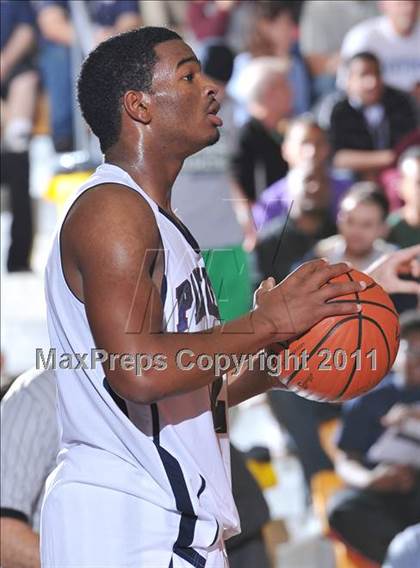 Thumbnail 3 in Dwyer vs. Winter Park (City of Palms Classic) photogallery.