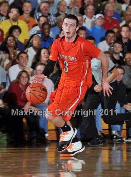 Thumbnail 3 in Dwyer vs. Winter Park (City of Palms Classic) photogallery.