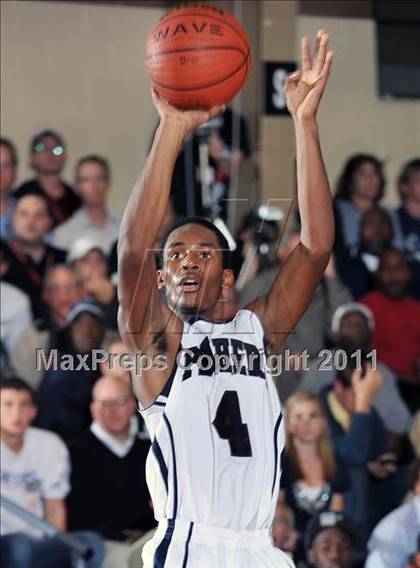 Thumbnail 1 in Dwyer vs. Winter Park (City of Palms Classic) photogallery.