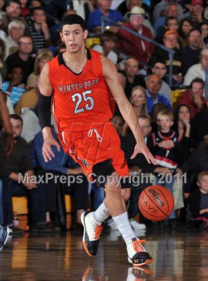 Thumbnail 2 in Dwyer vs. Winter Park (City of Palms Classic) photogallery.