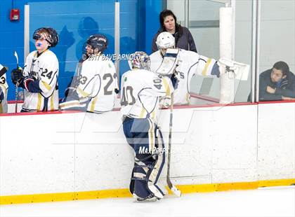 Thumbnail 2 in Reading Memorial vs. St. Mary's (MIAA Division 2 North Round 1) photogallery.