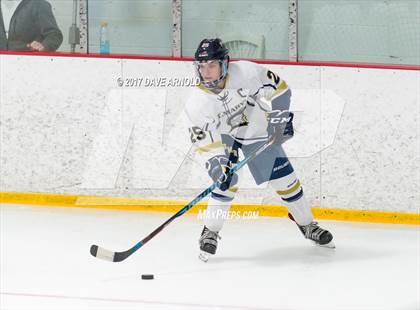 Thumbnail 1 in Reading Memorial vs. St. Mary's (MIAA Division 2 North Round 1) photogallery.