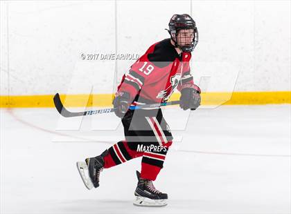 Thumbnail 3 in Reading Memorial vs. St. Mary's (MIAA Division 2 North Round 1) photogallery.