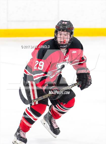 Thumbnail 3 in Reading Memorial vs. St. Mary's (MIAA Division 2 North Round 1) photogallery.