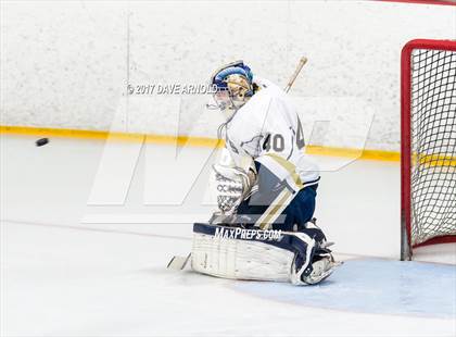 Thumbnail 3 in Reading Memorial vs. St. Mary's (MIAA Division 2 North Round 1) photogallery.