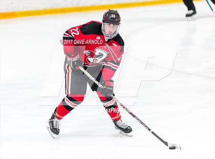 Thumbnail 1 in Reading Memorial vs. St. Mary's (MIAA Division 2 North Round 1) photogallery.