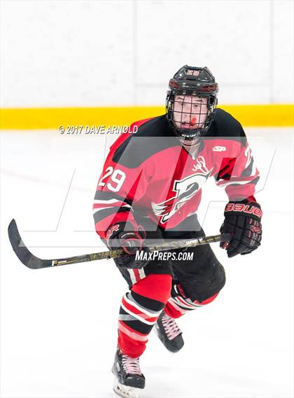 Thumbnail 2 in Reading Memorial vs. St. Mary's (MIAA Division 2 North Round 1) photogallery.