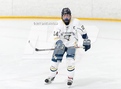 Thumbnail 2 in Reading Memorial vs. St. Mary's (MIAA Division 2 North Round 1) photogallery.