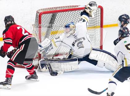 Thumbnail 2 in Reading Memorial vs. St. Mary's (MIAA Division 2 North Round 1) photogallery.