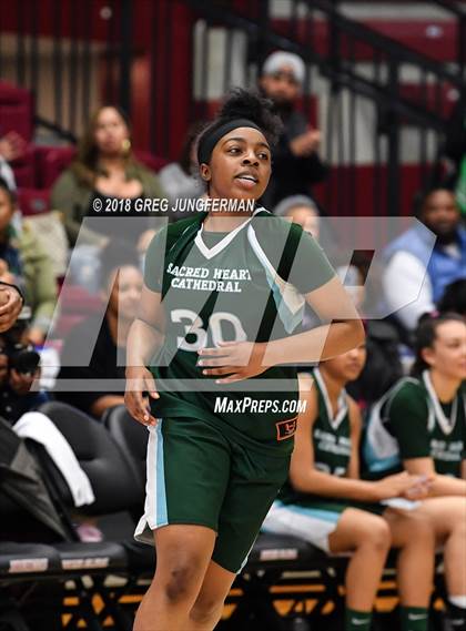 Thumbnail 3 in Sacred Heart Cathedral Preparatory @ Miramonte (CIF NorCal D1 Regional Final) photogallery.