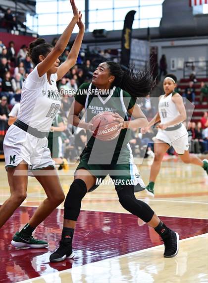 Thumbnail 1 in Sacred Heart Cathedral Preparatory @ Miramonte (CIF NorCal D1 Regional Final) photogallery.