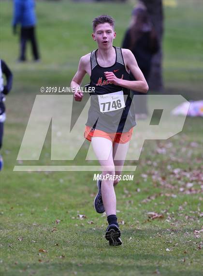 Thumbnail 2 in Bemidji Cross Country Invitational photogallery.
