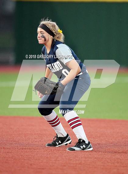Thumbnail 3 in Richland vs V.R. Eaton Game 2 photogallery.