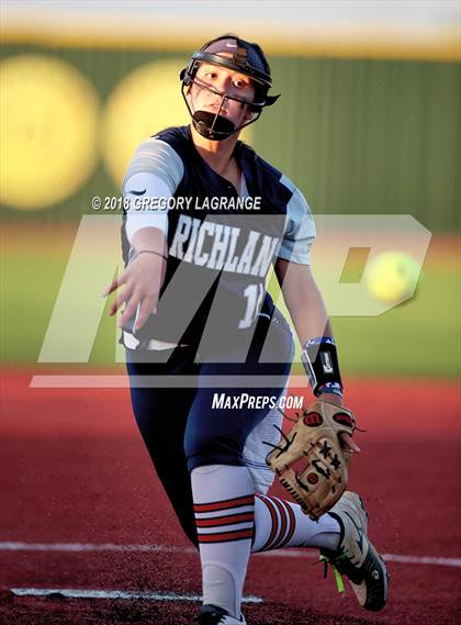 Thumbnail 2 in Richland vs V.R. Eaton Game 2 photogallery.
