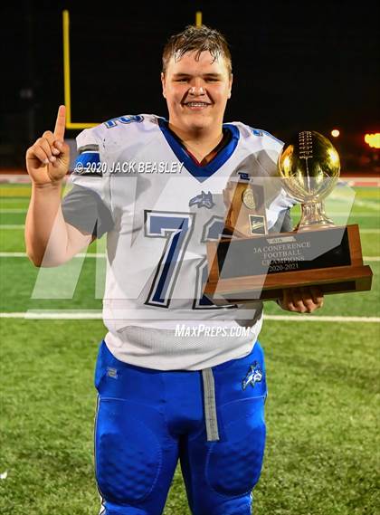 Thumbnail 1 in Yuma Catholic vs. Snowflake (AIA 3A Final Awards) photogallery.