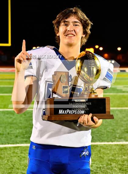 Thumbnail 2 in Yuma Catholic vs. Snowflake (AIA 3A Final Awards) photogallery.