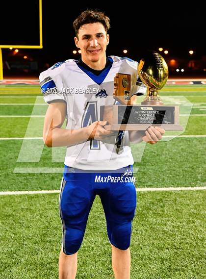 Thumbnail 2 in Yuma Catholic vs. Snowflake (AIA 3A Final Awards) photogallery.