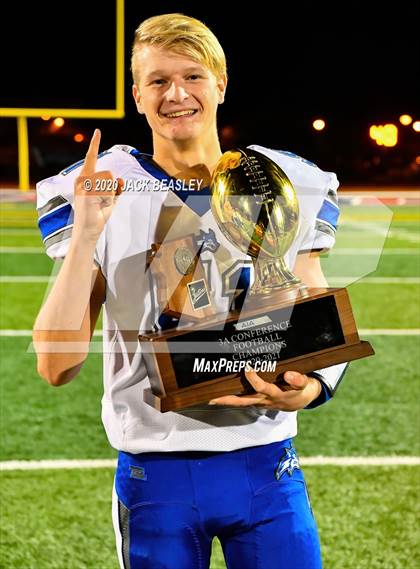 Thumbnail 1 in Yuma Catholic vs. Snowflake (AIA 3A Final Awards) photogallery.