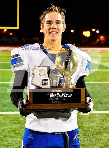 Thumbnail 3 in Yuma Catholic vs. Snowflake (AIA 3A Final Awards) photogallery.