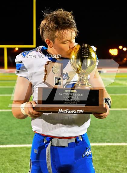 Thumbnail 2 in Yuma Catholic vs. Snowflake (AIA 3A Final Awards) photogallery.