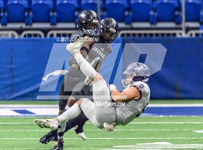 Thumbnail 2 in Boerne vs LBJ Austin (UIL 4A D1 Regional Semifinals) photogallery.