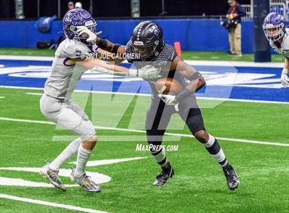 Thumbnail 2 in Boerne vs LBJ Austin (UIL 4A D1 Regional Semifinals) photogallery.