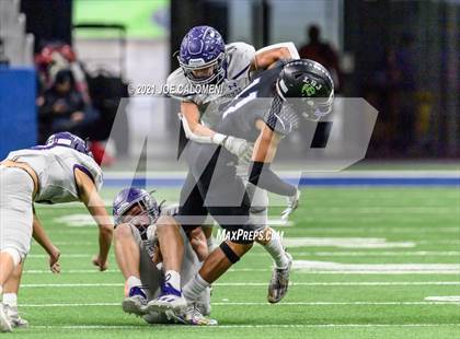 Thumbnail 3 in Boerne vs LBJ Austin (UIL 4A D1 Regional Semifinals) photogallery.