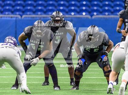 Thumbnail 3 in Boerne vs LBJ Austin (UIL 4A D1 Regional Semifinals) photogallery.