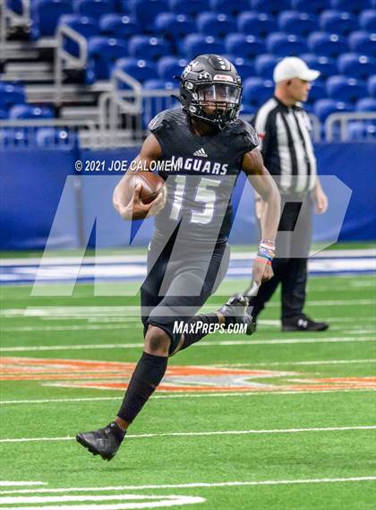 Thumbnail 1 in Boerne vs LBJ Austin (UIL 4A D1 Regional Semifinals) photogallery.