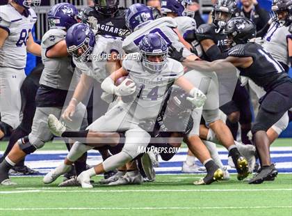 Thumbnail 2 in Boerne vs LBJ Austin (UIL 4A D1 Regional Semifinals) photogallery.