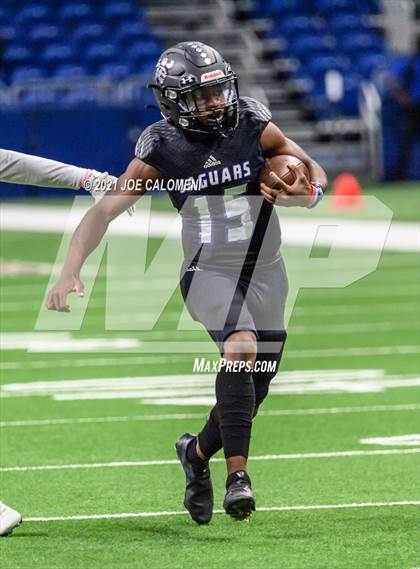 Thumbnail 1 in Boerne vs LBJ Austin (UIL 4A D1 Regional Semifinals) photogallery.