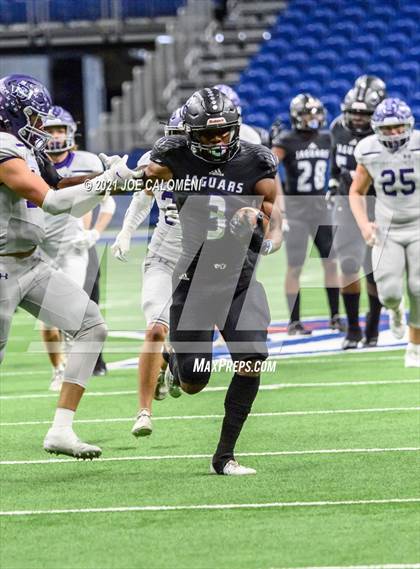 Thumbnail 1 in Boerne vs LBJ Austin (UIL 4A D1 Regional Semifinals) photogallery.