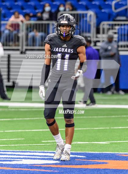 Thumbnail 2 in Boerne vs LBJ Austin (UIL 4A D1 Regional Semifinals) photogallery.