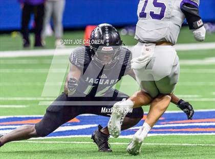Thumbnail 3 in Boerne vs LBJ Austin (UIL 4A D1 Regional Semifinals) photogallery.