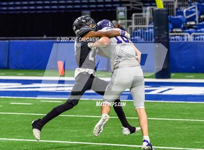 Thumbnail 2 in Boerne vs LBJ Austin (UIL 4A D1 Regional Semifinals) photogallery.