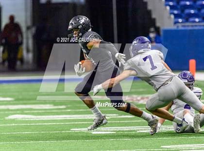 Thumbnail 3 in Boerne vs LBJ Austin (UIL 4A D1 Regional Semifinals) photogallery.