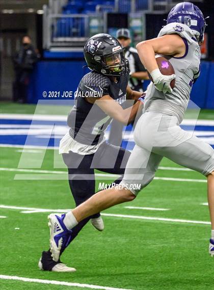 Thumbnail 2 in Boerne vs LBJ Austin (UIL 4A D1 Regional Semifinals) photogallery.