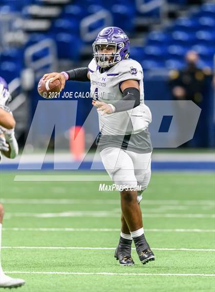 Thumbnail 1 in Boerne vs LBJ Austin (UIL 4A D1 Regional Semifinals) photogallery.