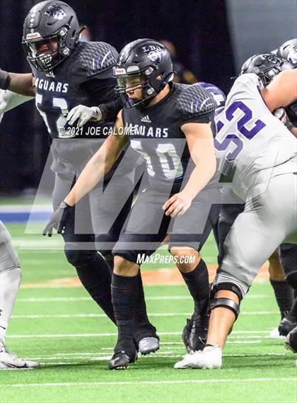 Thumbnail 2 in Boerne vs LBJ Austin (UIL 4A D1 Regional Semifinals) photogallery.