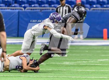 Thumbnail 3 in Boerne vs LBJ Austin (UIL 4A D1 Regional Semifinals) photogallery.