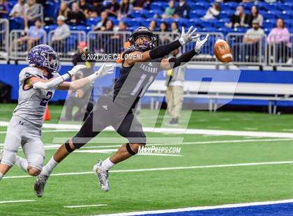 Thumbnail 3 in Boerne vs LBJ Austin (UIL 4A D1 Regional Semifinals) photogallery.