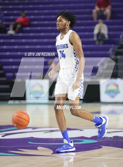 Thumbnail 2 in Sanford vs. Vashon (City of Palms Classic) photogallery.