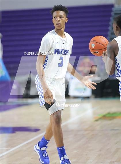 Thumbnail 2 in Sanford vs. Vashon (City of Palms Classic) photogallery.