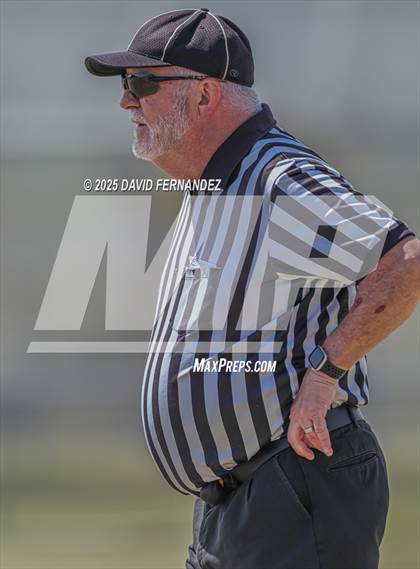 Thumbnail 3 in Hoggard @ Croatan photogallery.