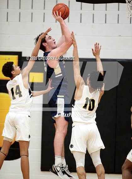 Thumbnail 3 in Keller vs Fossil Ridge photogallery.
