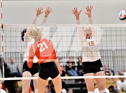 Thumbnail 1 in Marist @ Homewood-Flossmoor photogallery.